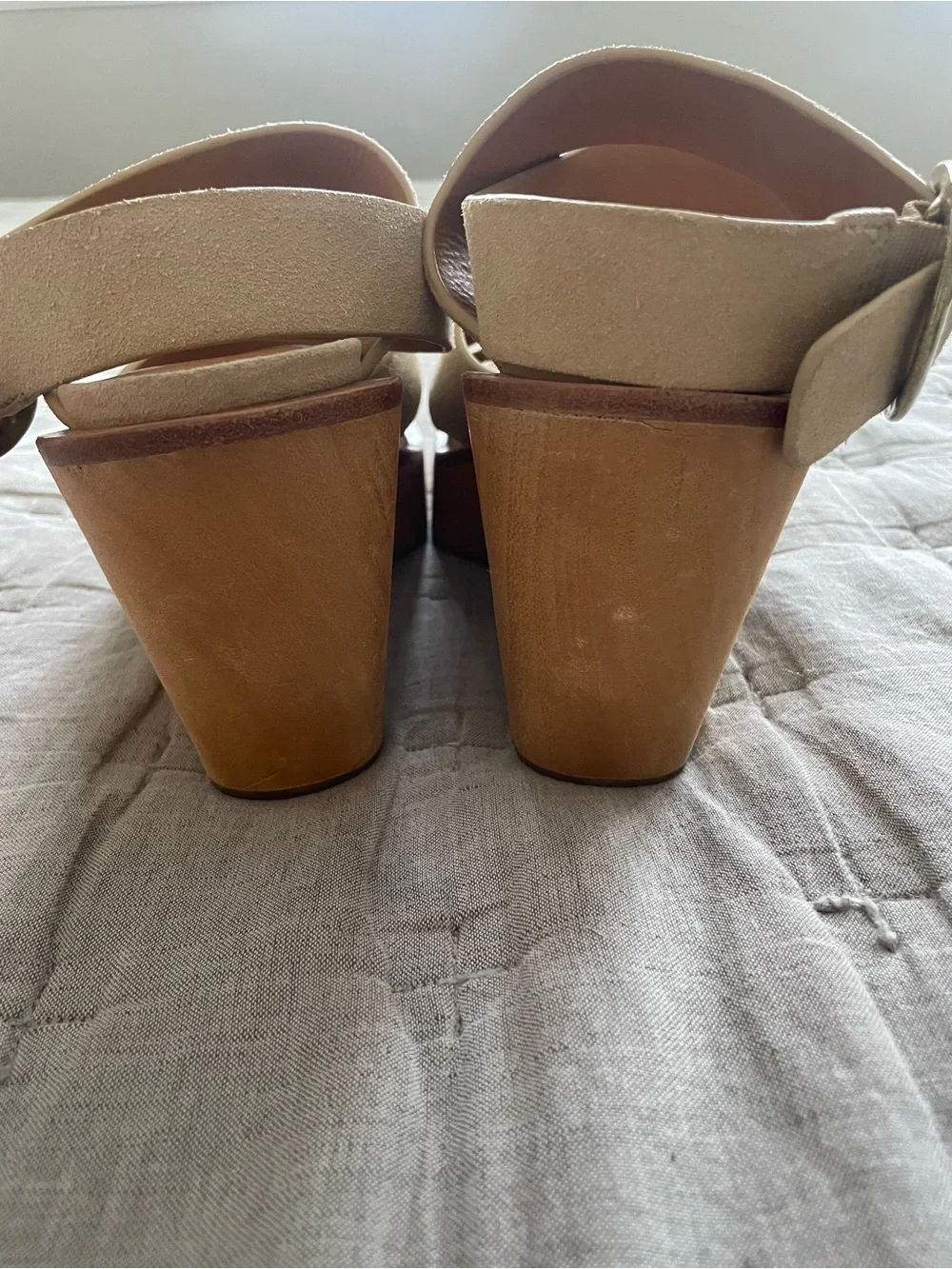 Rag & Bone Santiago Suede Wedge Wrap Sandals in natural, size 8.5 (Eur 39)